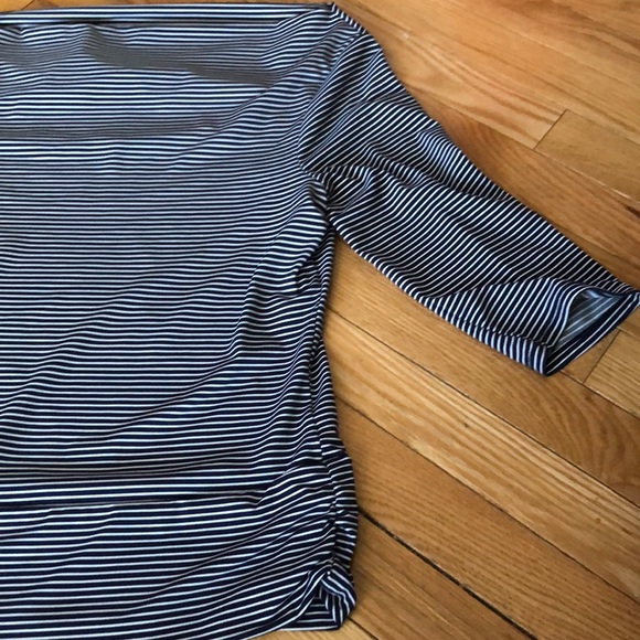 Dark blue Stripped Shirt Boat Neck Medium stretchy fabric - Picture 2 of 6